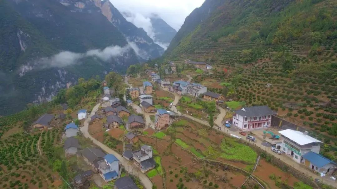 4g网络在巫山乡镇,乡村实现全覆盖,能够为巫山全县提供宽带网络和通信