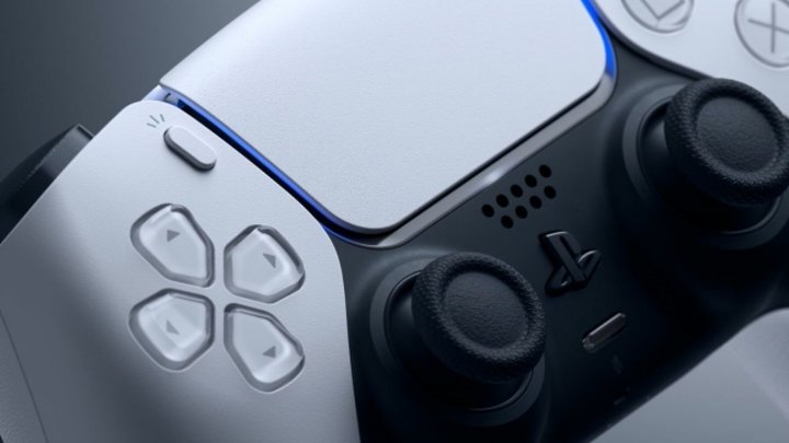 ▲ 索尼为 PS5 新设计的‘DualSense’手柄