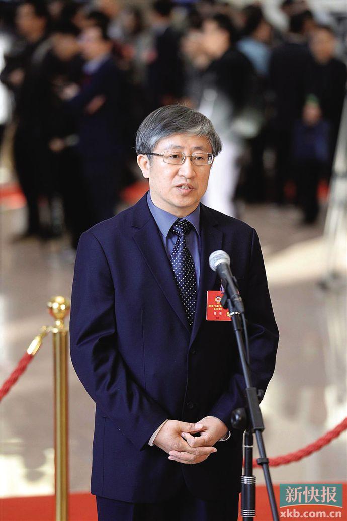 省政协委员,深圳市龙岗区人民法院院长汪洪●省政协委员,广州市函石