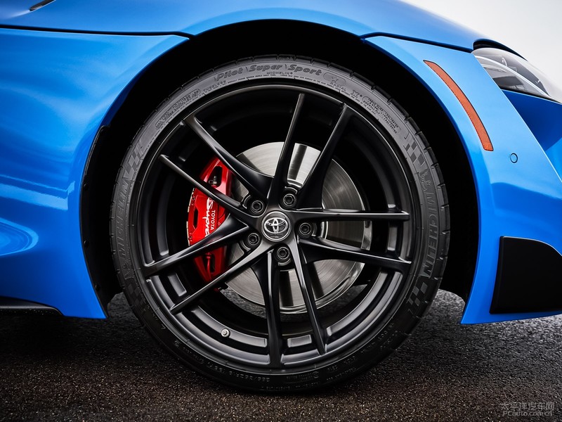 全新丰田Supra疑似售价曝光 或比宝马Z4还贵！