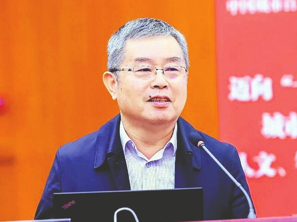 中国社会科学院原副院长李扬十四五城镇化怎么推进钱的挑战或居首位