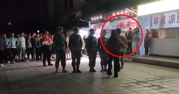 萍乡学院回应“老师酒后踢打学生”：系水电班职工