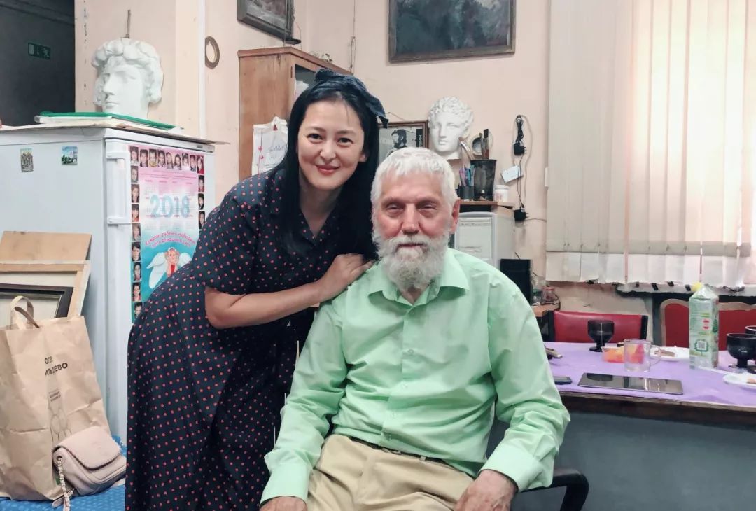 黄澜:人生过半,喜乐中年