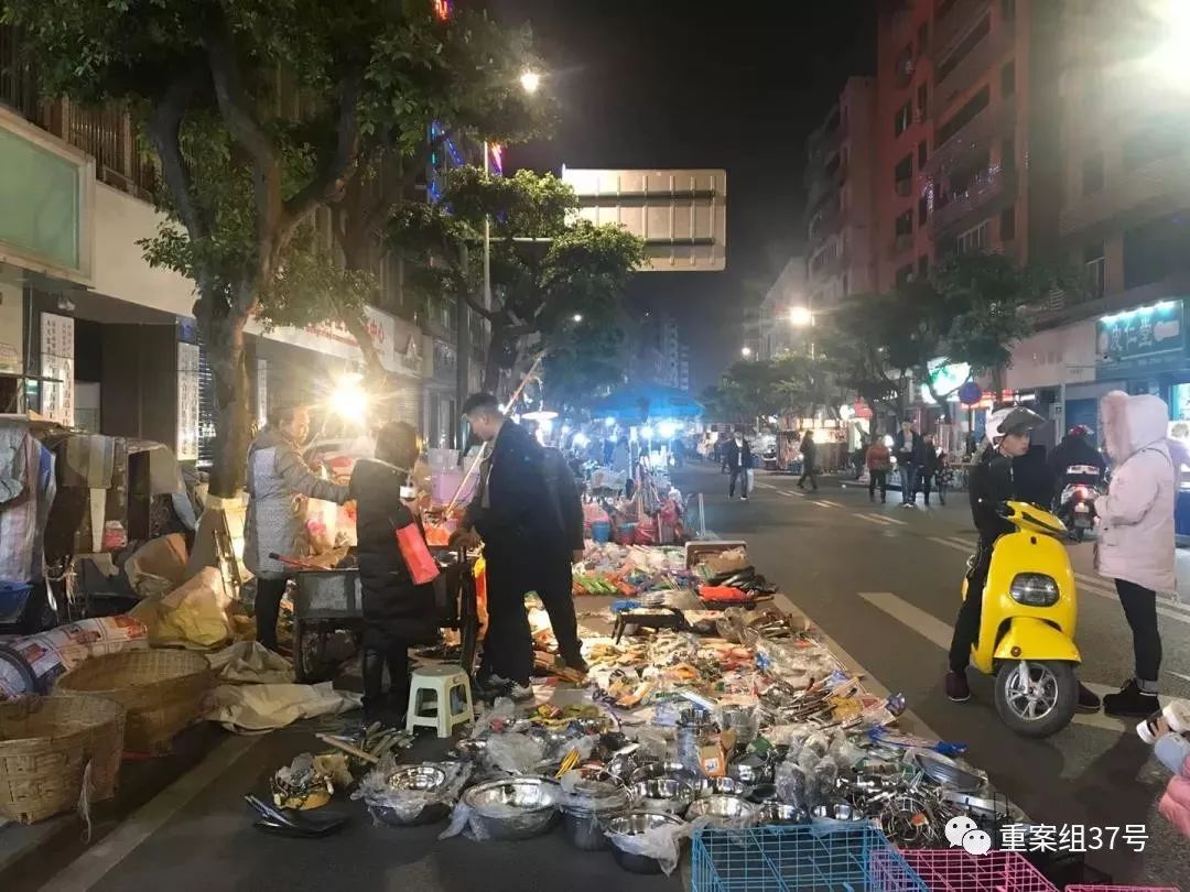 ▲罗妹姑往往在宜宾老城最荣华的街道东街偷盗。 新京报记者 王昱倩 摄