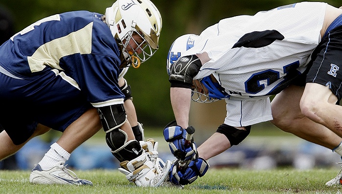 黄峥和宿华，免不了狭路相逢