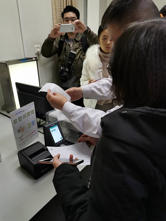 24小时套医保卡商家的最新政策(2025年套医保卡一般几个点分享)