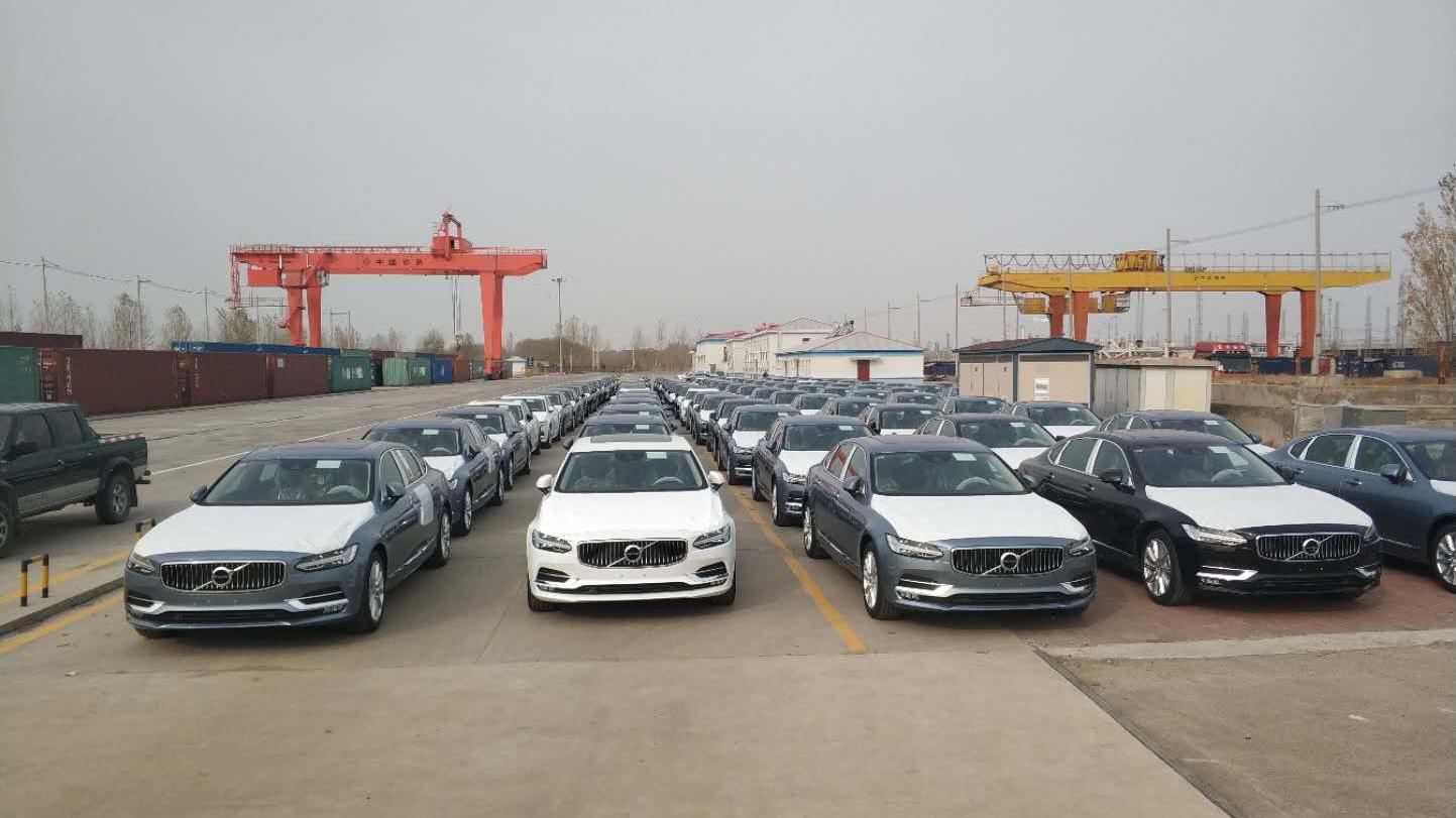 黑龙江：哈铁开通国内商品汽车运输新通道