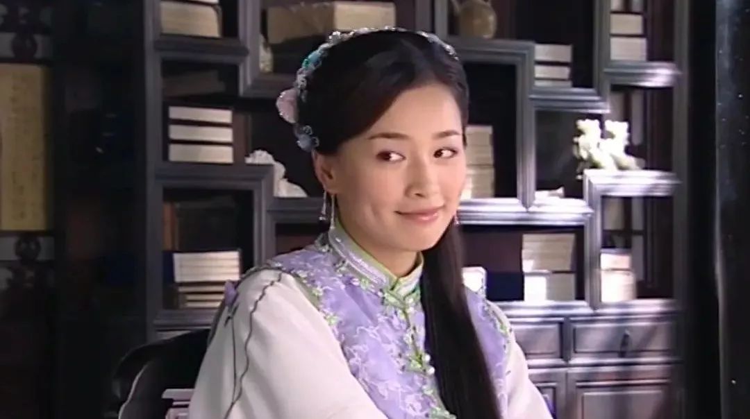 除此之外,还有杨千嬅饰演的芊芊,刘凯菲饰演的杏儿,张庭饰演的陆琳琅