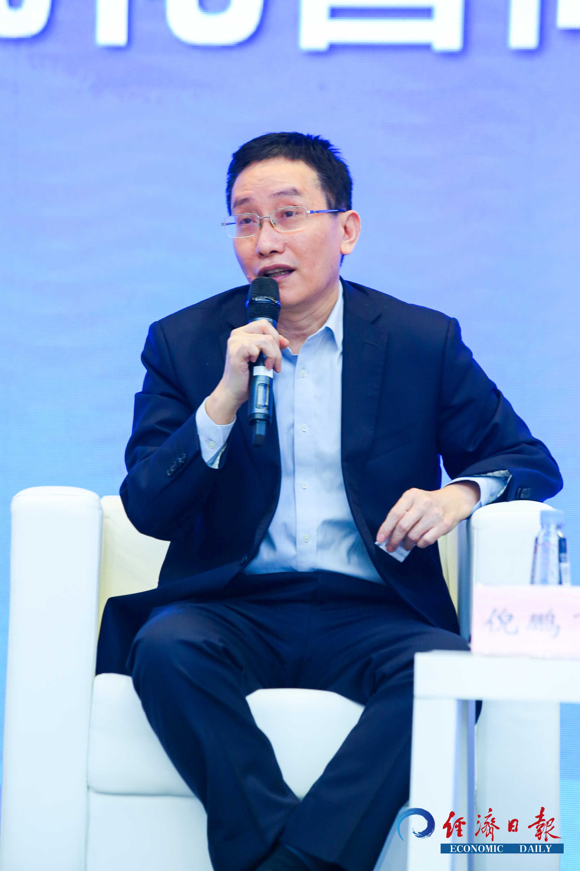 中国社会科学院城市与竞争力研究中心主任倪鹏飞:我国总体已进入营商