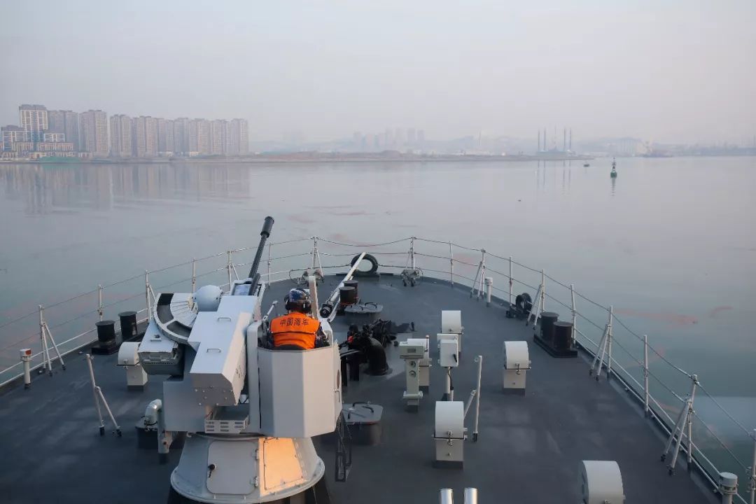 新春走基层|海军禹城舰出海的一天,扎实!暖心!有点料