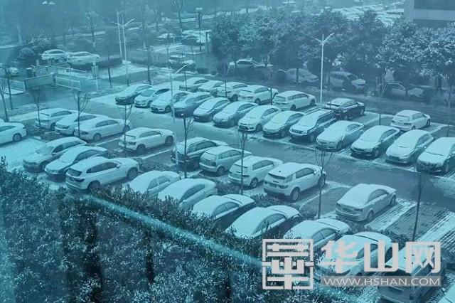 渭南城区下雪啦！一起来晒雪景吧