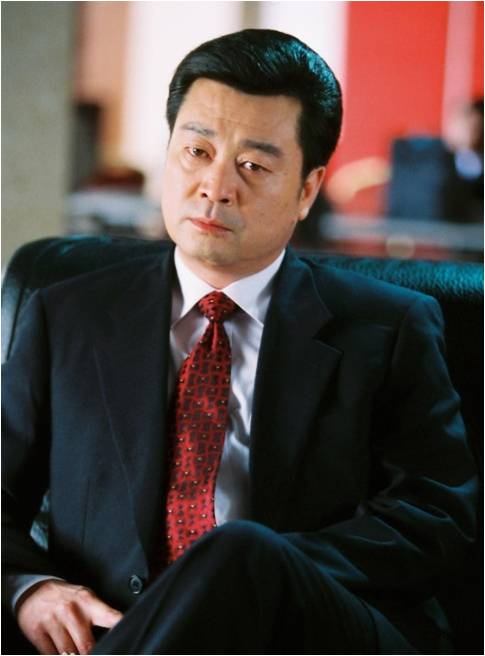 电视飞天奖提名奖"优秀作品奖;电影《许海峰的枪》获第二十九届中国