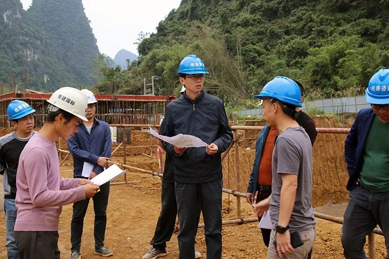 获提名为市长候选人,徐钊表示,衷心感谢组织与合山人民的信任,同时也