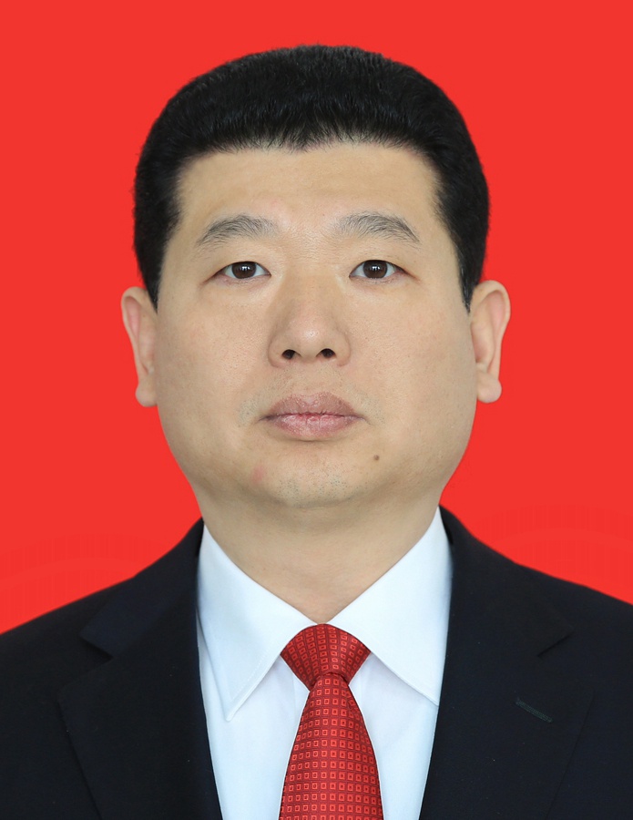 河南省安阳市林州市委书记王宝玉,市长孙建铎向人民网网友拜年