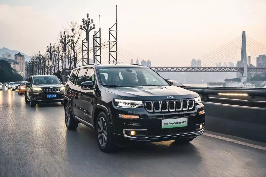 「卖情怀」的Jeep，为何重庆人很爱开？