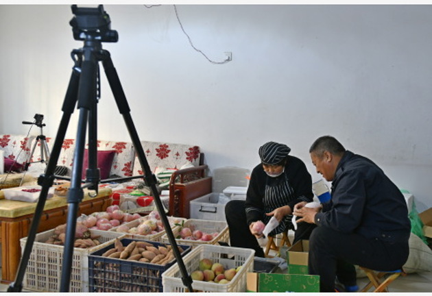 直播带货脱贫效果如何？国务院扶贫办：在公益性方面还需加强引导