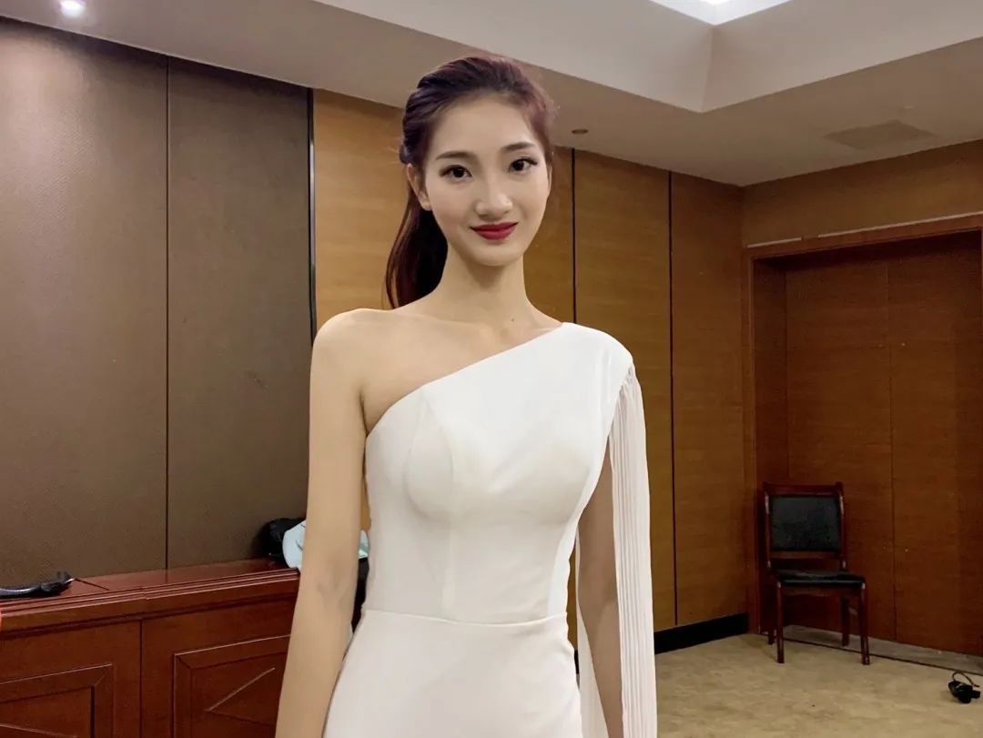 为贵州代言!贵大多名学子获省文明旅游志愿者形象大使称号