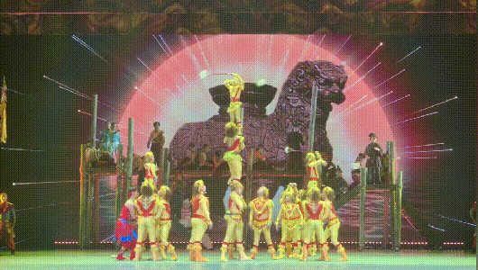 大型杂技剧《醒狮传奇》在沧州荀慧生大剧院首演