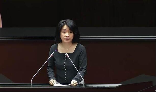 政权即将交替,国民党"立委"李贵敏表示,若是政权交接过程不顺利,美国