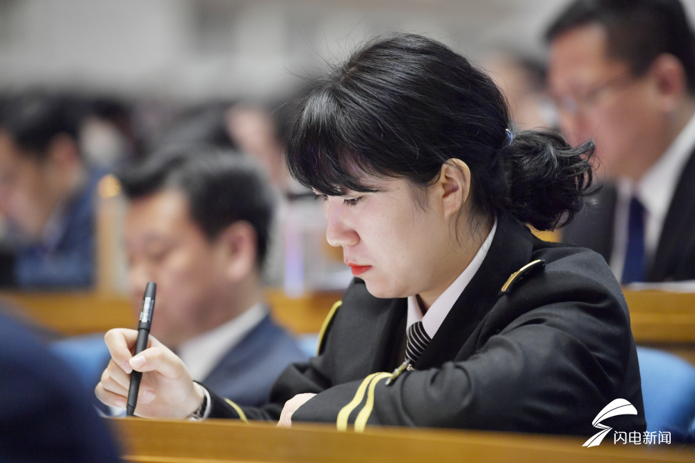 决胜2020·聚焦山东两会|山东省第十三届人民代表大会第三次会议开幕