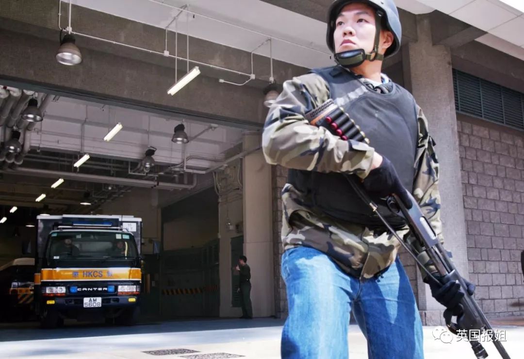 枪杀香港警察遭178个国家通缉的贼王竟然被释放了