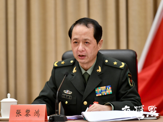 在这个重要会议上,娄勤俭要求省军区做到三个"助力"