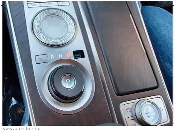 豪华内装不输GLE  捷恩斯全新GV80官图曝光