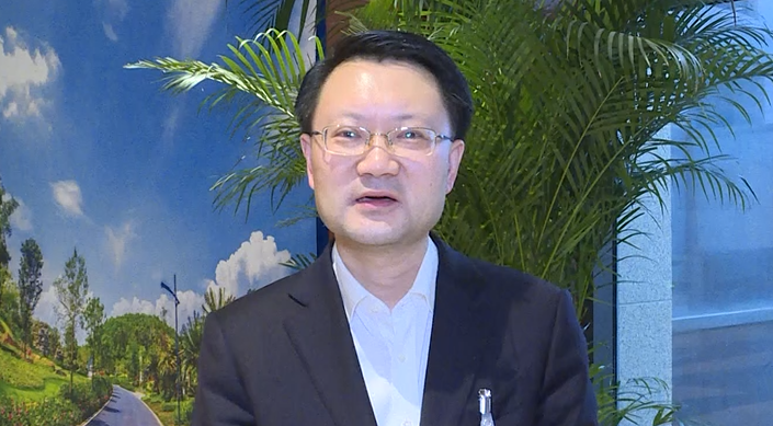 江苏省扬州市高邮市委书记韦峰向人民网网友拜年