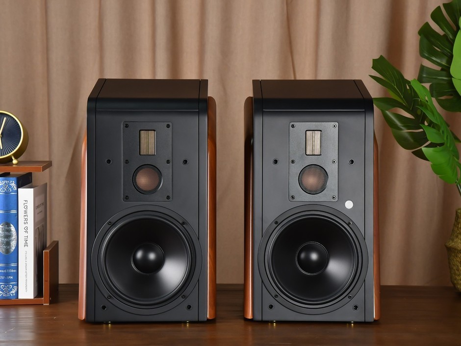 大经典再创传奇惠威m500有源音箱图赏