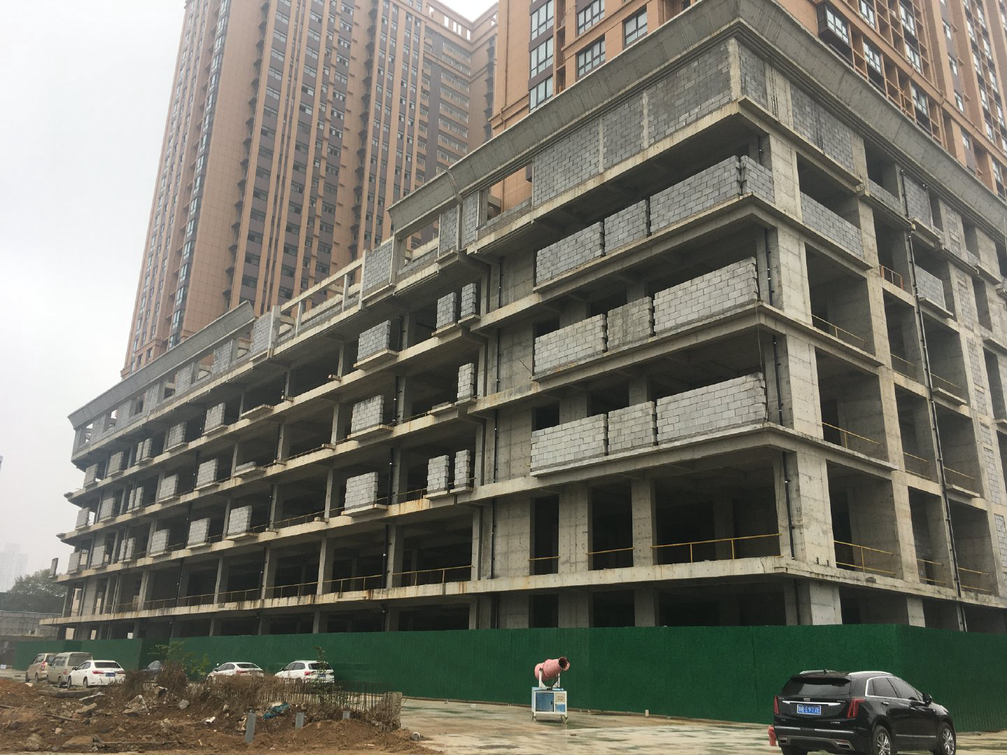 媒体评论：业主自筹“救活”烂尾楼是经验还是无奈？