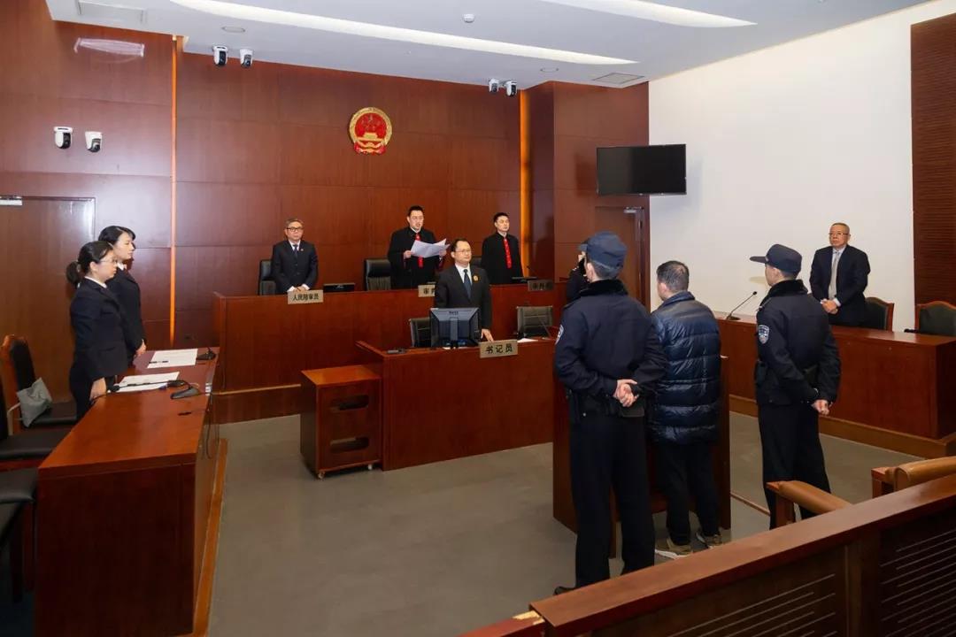 上海机场集团原董事长吴建融受贿隐瞒境外存款案一审宣判