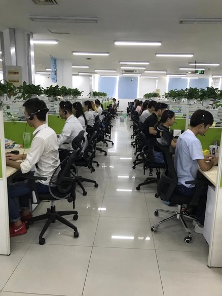 客服人的春节:不断响起的电话铃声和不停弹出的对话框|同程艺龙_新浪