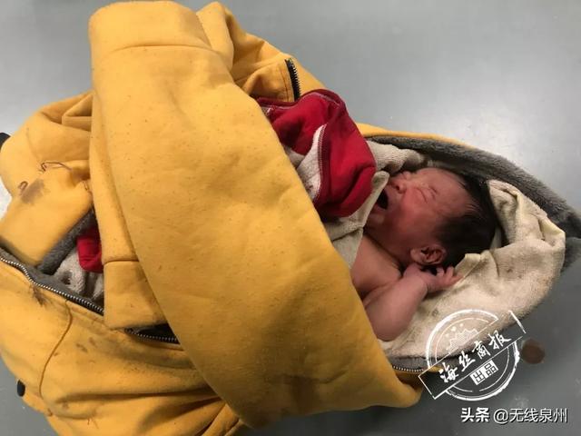 南安:刚出生男婴被弃一香蕉地,还有一段脐带未剪断
