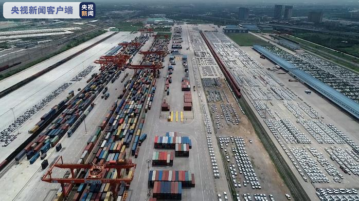 今年1至11月中欧班列“长安号”共开行3441列 是去年同期的1.8倍