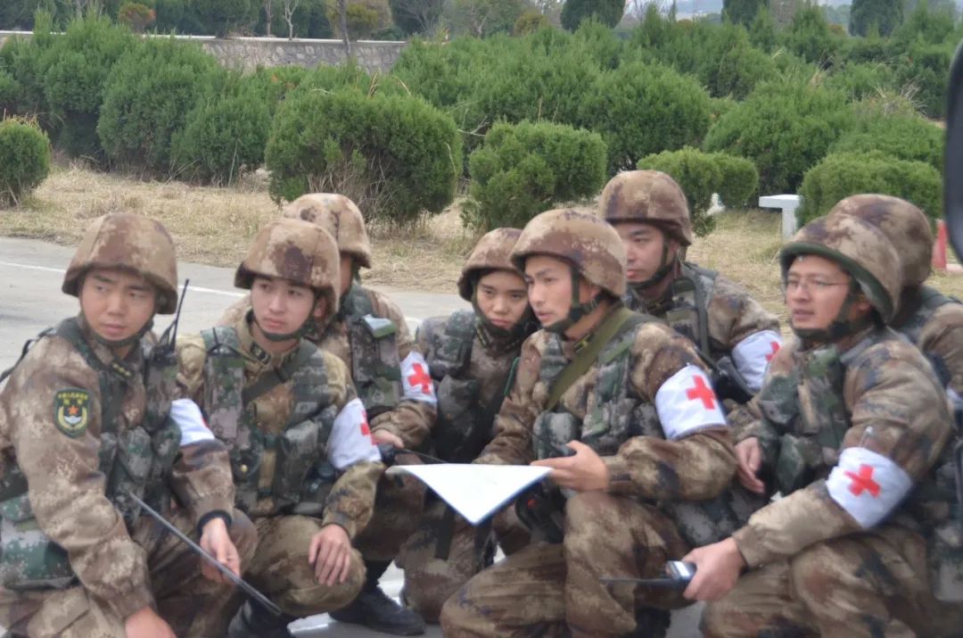 热点战场上这一幕幕又燃又紧张