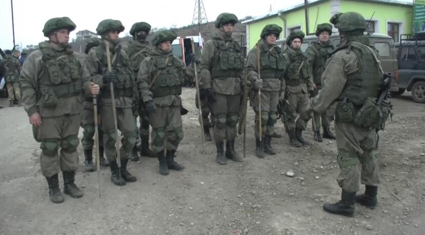 俄罗斯工兵在纳卡地区排查清除超过4500件爆炸物
