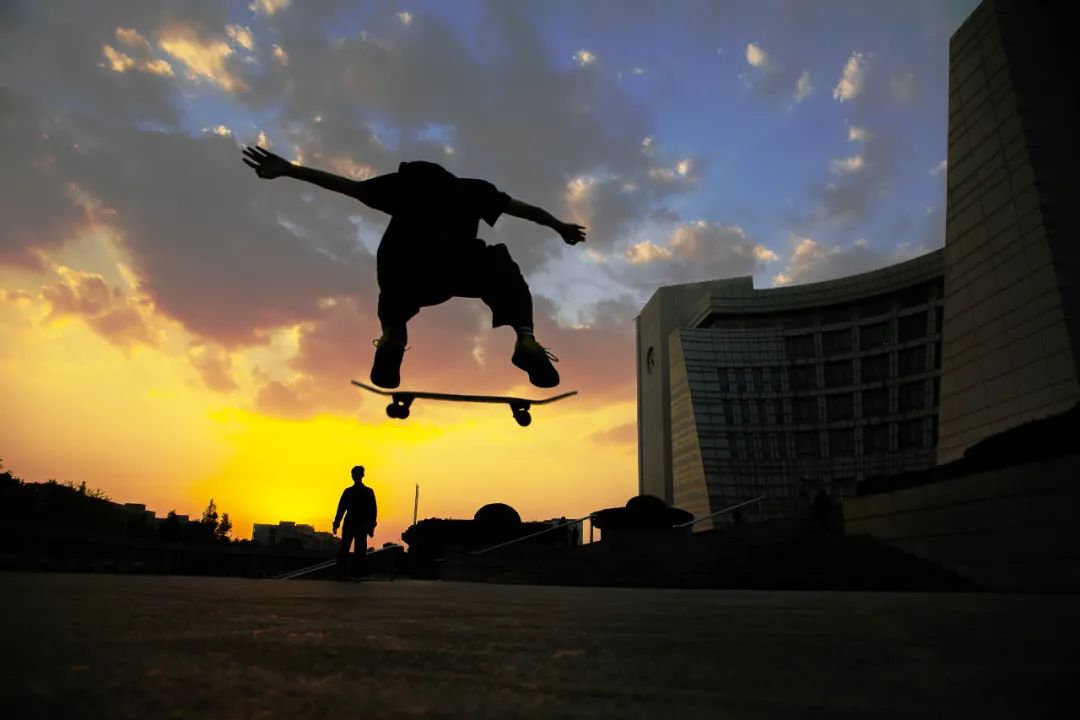 唯美之夜此景只应上大有