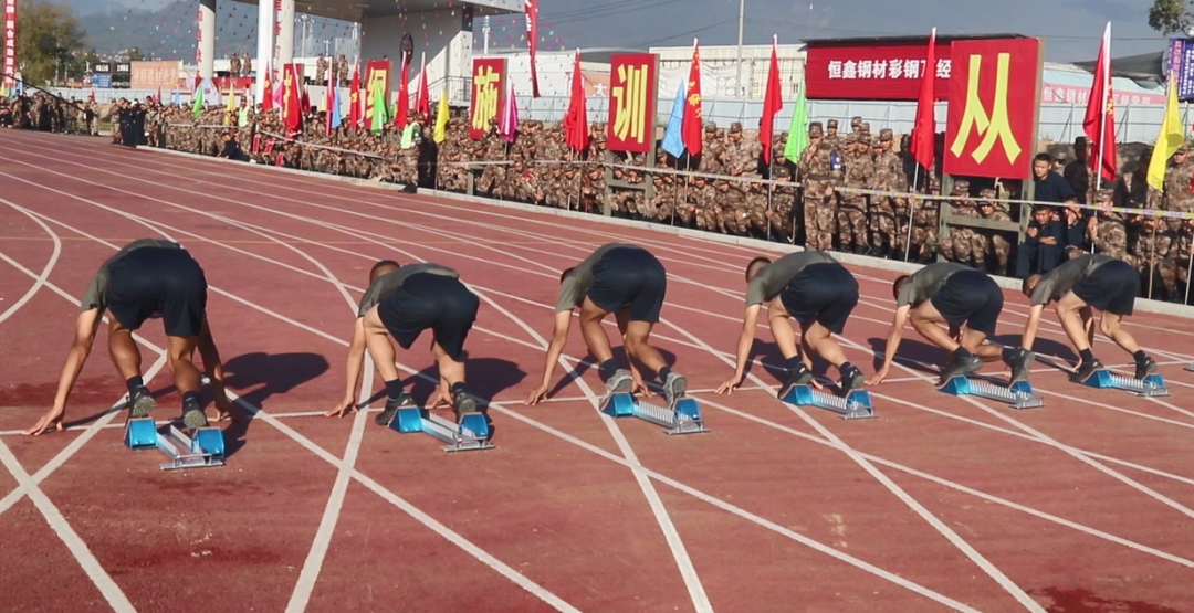 南部战区陆军某旅开展山地铁拳杯创破纪录比武竞赛锤炼硬核尖兵