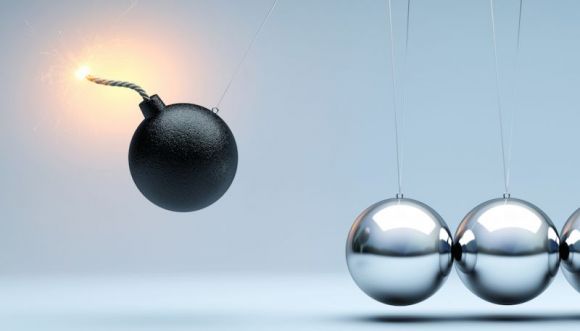 涉嫌IPO带病闯关？每日互动自曝逾6600万元“印章门”假合同，股价暴跌受损股民可报名索赔