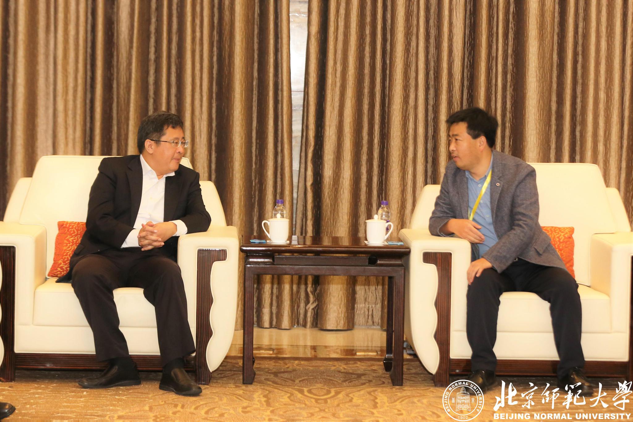 王守军会见东乡族自治县教育局一行