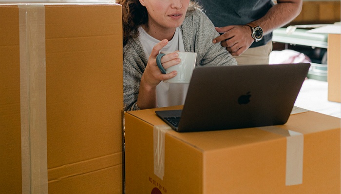 美版拼多多上市：月活过亿 9成卖家来自中国