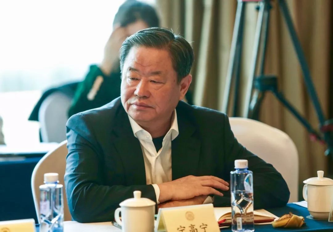 宁高宁看不上的下属其实暴露了管理者自身的缺陷