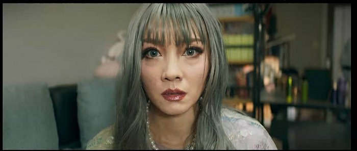 “容貌焦虑”上热搜 颜值时代的职场女性该如何面对“标准美”？