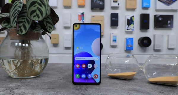 CNMO|三星明年最便宜5G手机或是Galaxy A22 仅千元出头