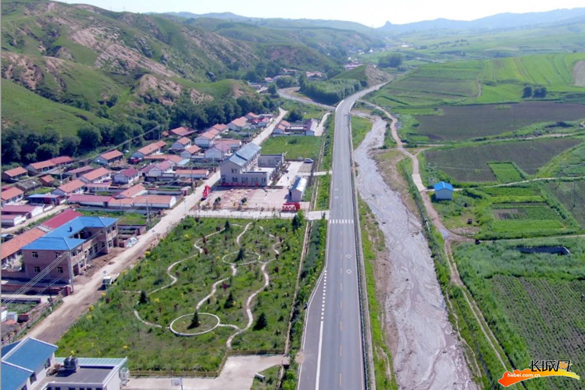 我们的全村福丨承德丰宁大营子村11123工程让穷窝窝变幸福村