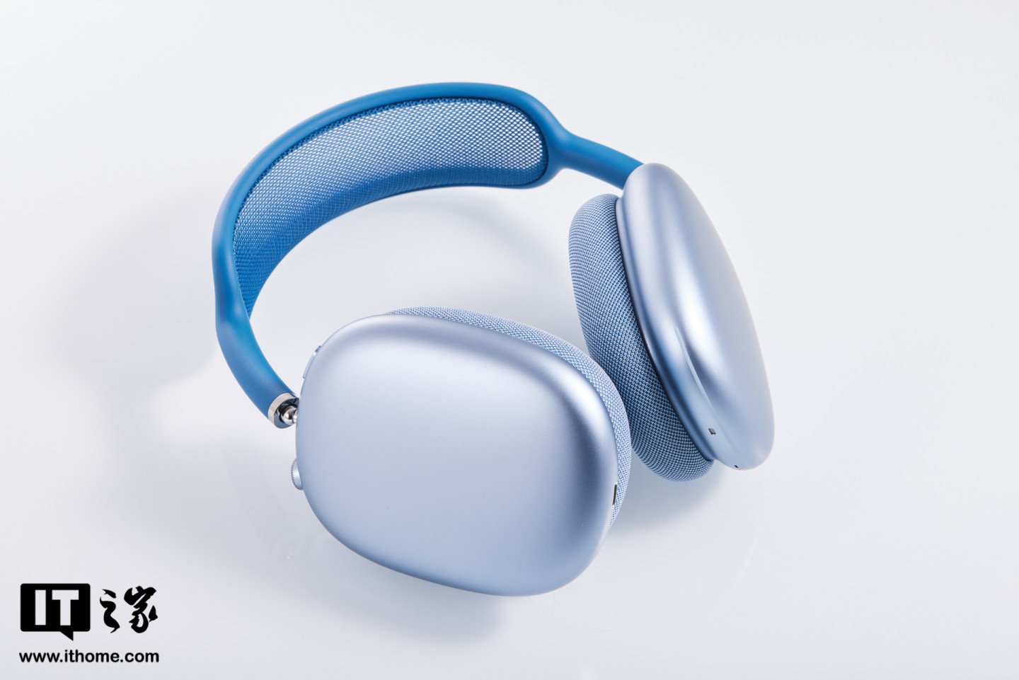 it之家开箱苹果airpodsmax无线耳机图赏头戴式包耳设计支持主动降噪