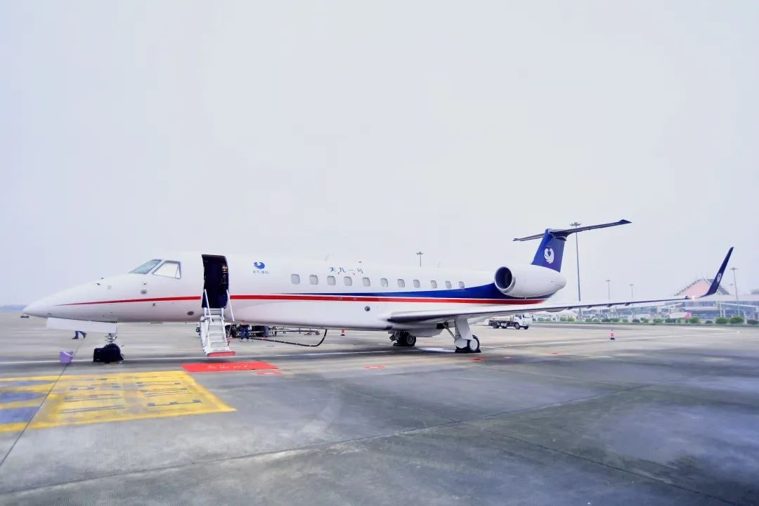 据悉,共享专机的机主可以获得一架飞机的部分所有权,整个机群,地勤