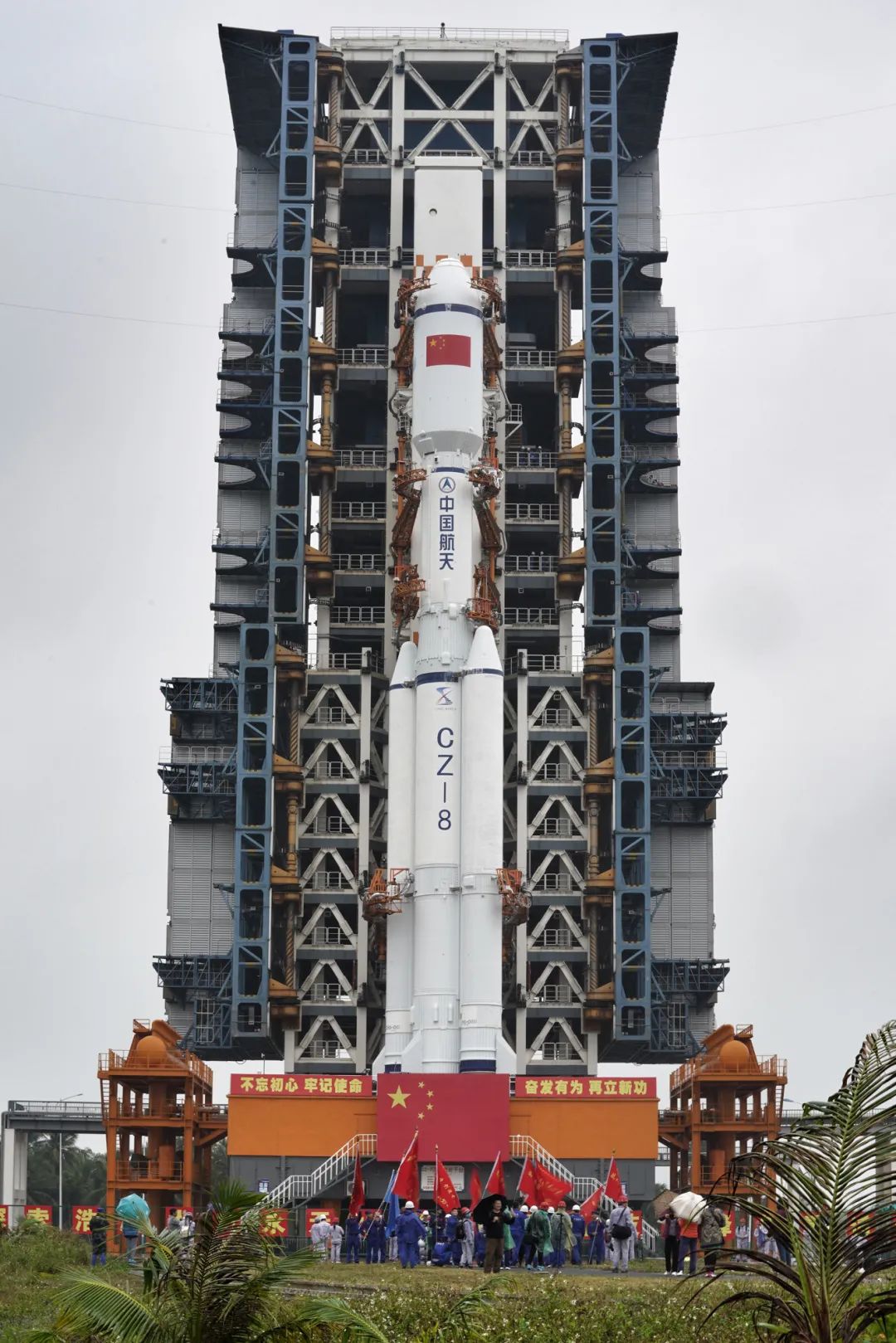 首飞成功运载神器显威