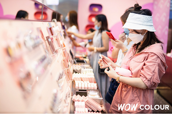 WOW COLOUR门店。（图片来源：WOW COLOUR）