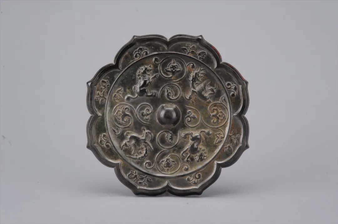 川博收官大展:"山高水长"呈现丝绸之路上物象千年